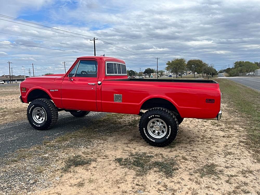 1972-chevrolet-c20-custom-for-sale-poth-tx-3