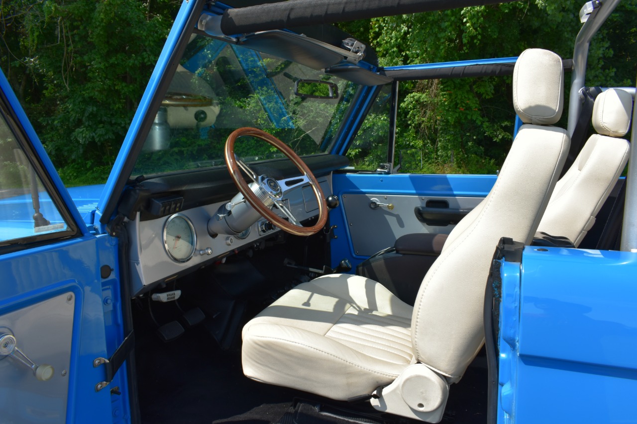 1973-ford-bronco-for-sale-38
