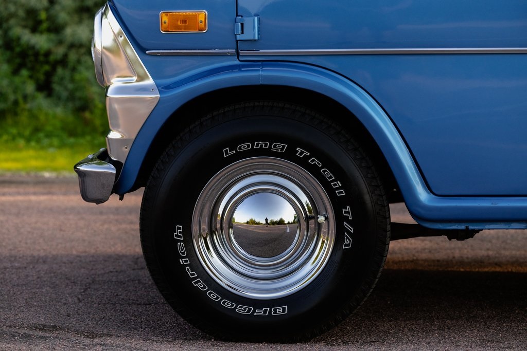 1974-ford-e-150-club-wagon-for-sale-16