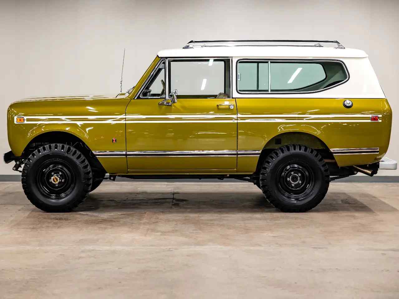 1974-international-scout-ii-for-sale-in-colorado-01