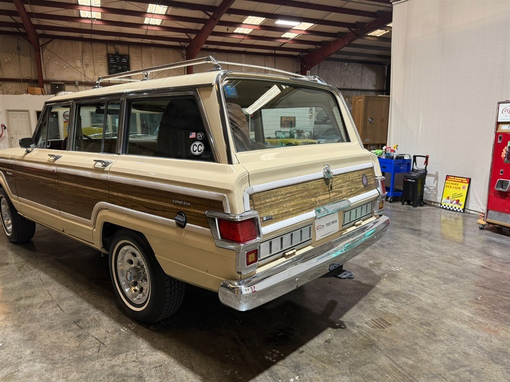 1979-jeep-wagoneer-limited-for-sale-18