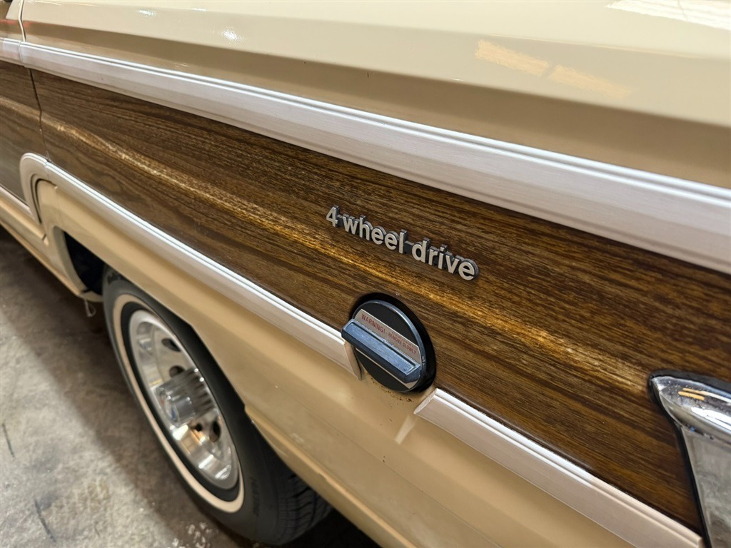 1979-jeep-wagoneer-limited-for-sale-55