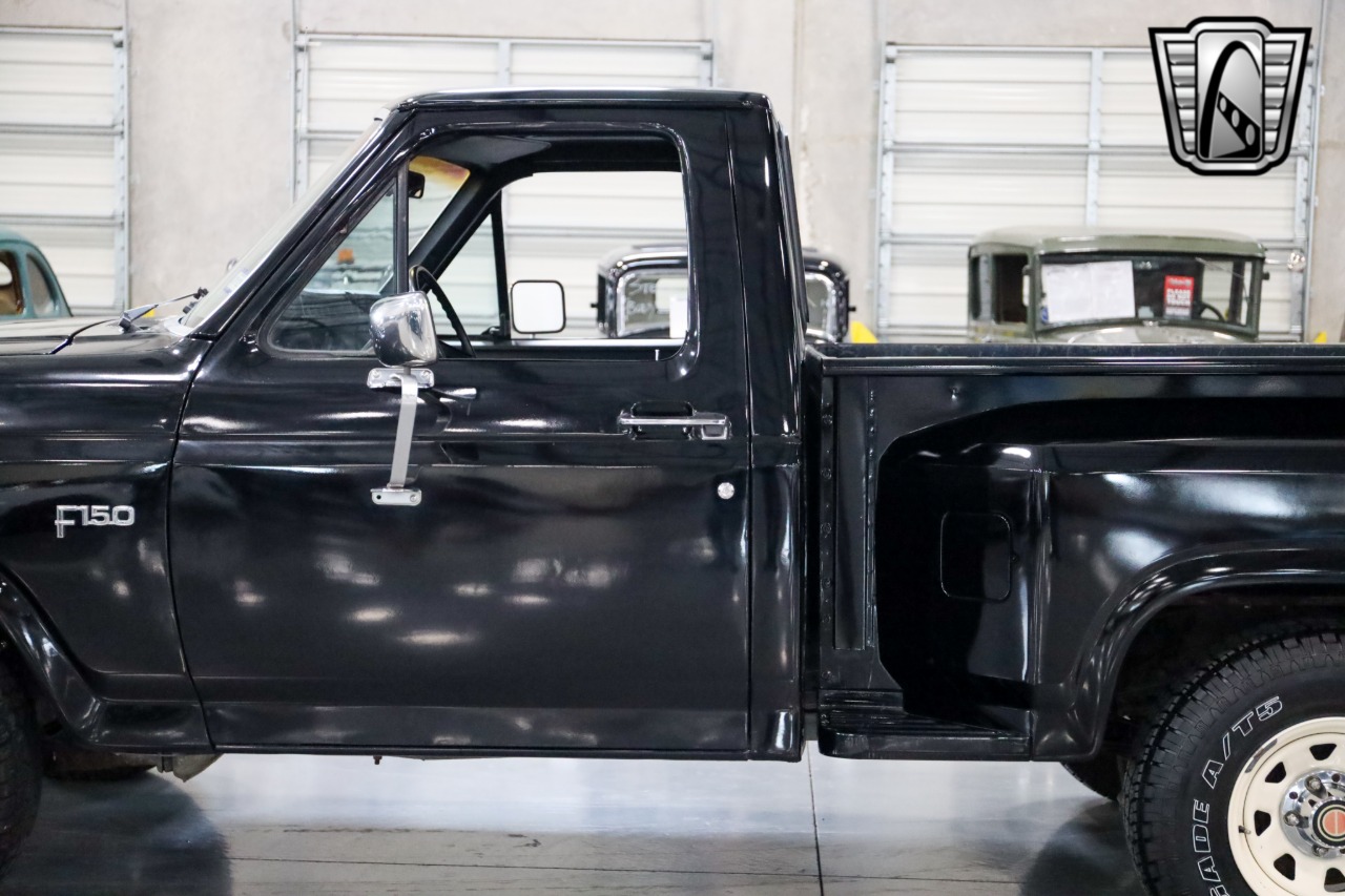 1983-ford-f150-for-sale-09