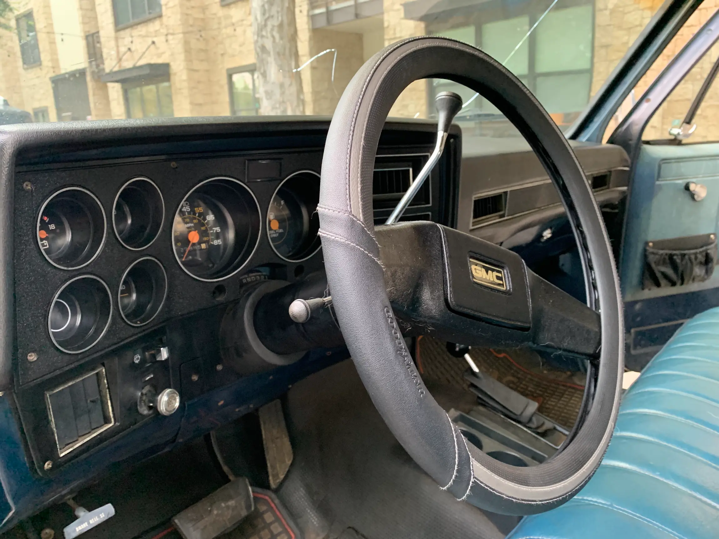 1983-gmc-k1500-for-sale-atlanta-ga-04