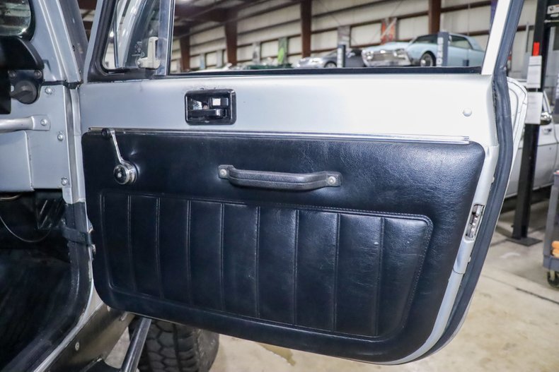1983-jeep-cj-7-renegade (15)