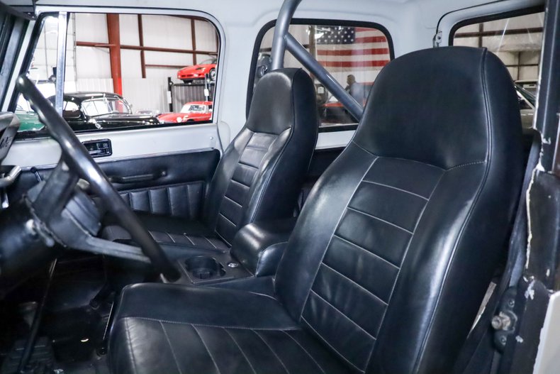 1983-jeep-cj-7-renegade (17)