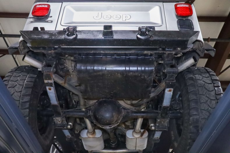 1983-jeep-cj-7-renegade (26)
