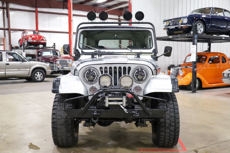 1983-jeep-cj-7-renegade (7)