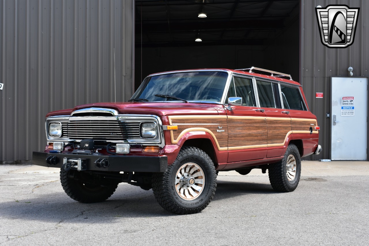 1984-Jeep-Wagoneer-for-sale-01