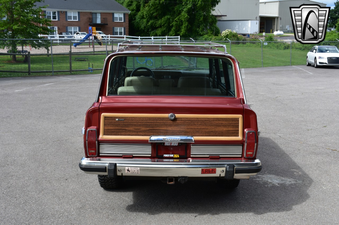 1984-Jeep-Wagoneer-for-sale-09