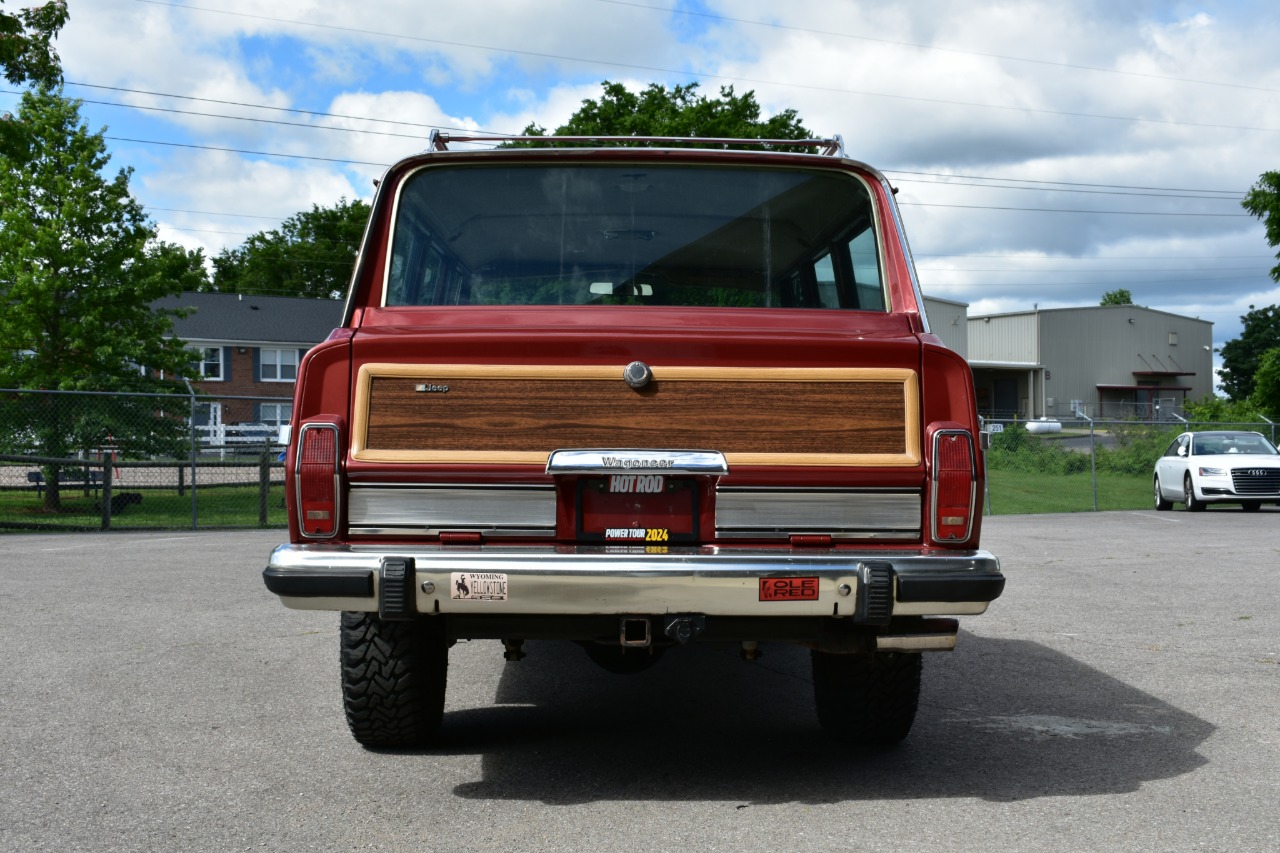 1984-Jeep-Wagoneer-for-sale-10
