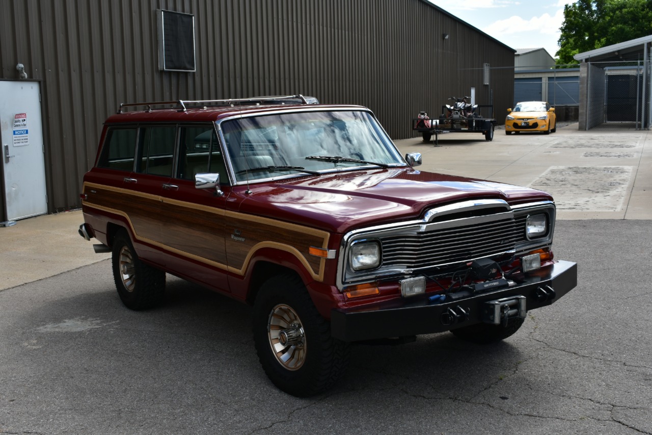 1984-Jeep-Wagoneer-for-sale-14