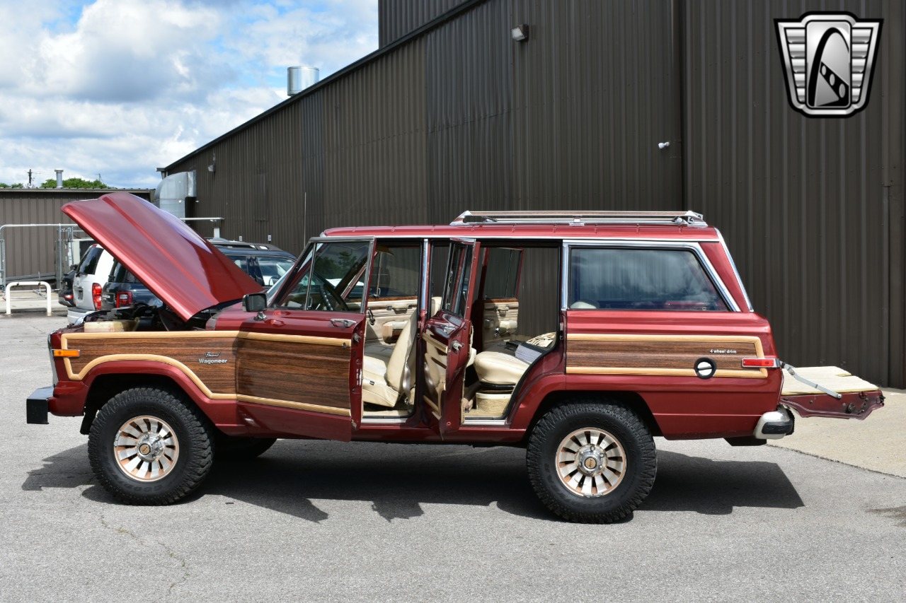 1984-Jeep-Wagoneer-for-sale-19