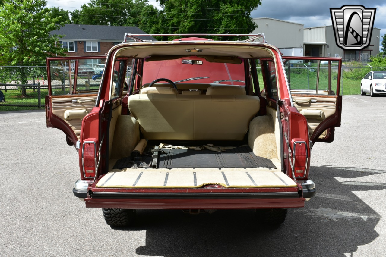 1984-Jeep-Wagoneer-for-sale-21