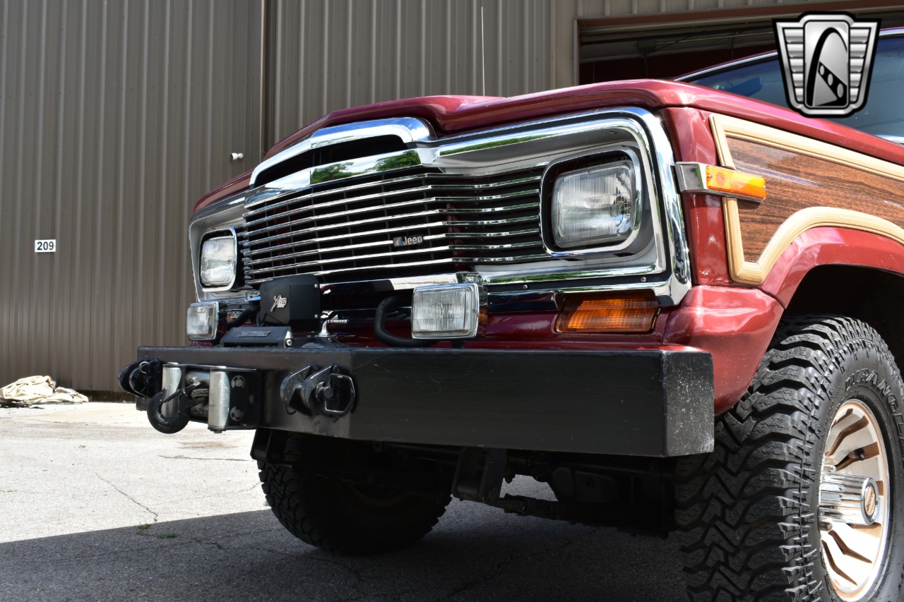 1984-Jeep-Wagoneer-for-sale-26