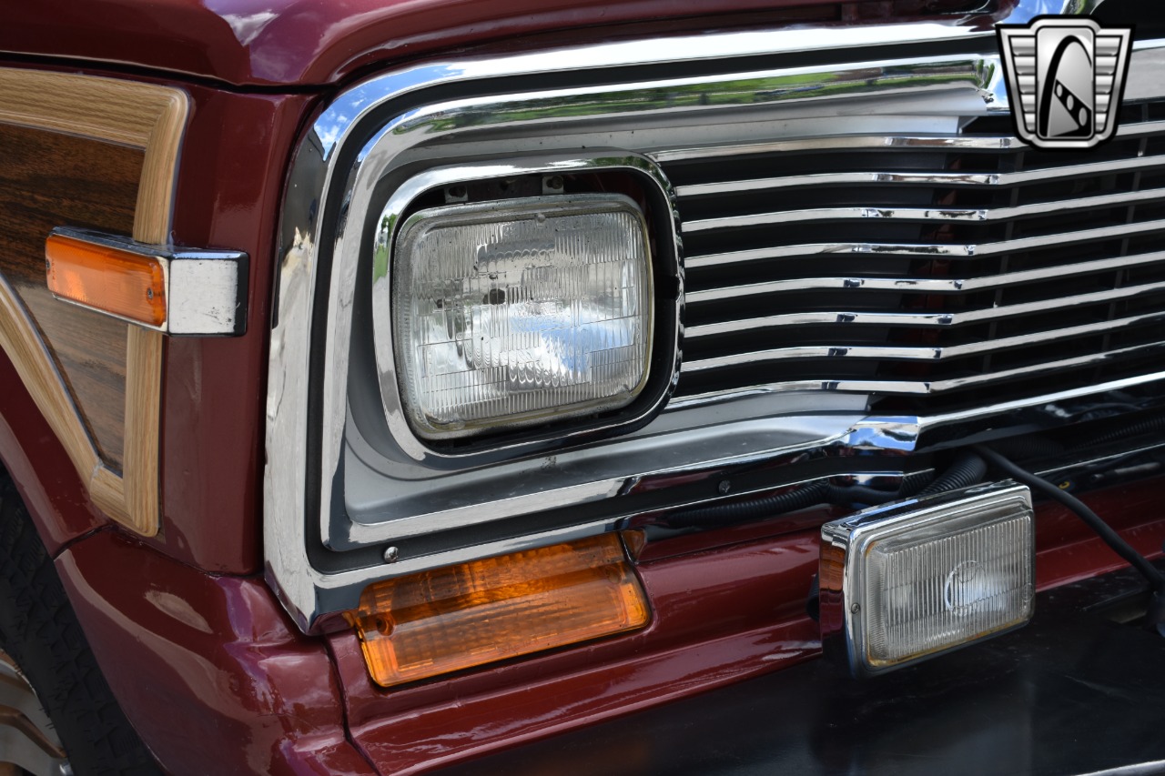 1984-Jeep-Wagoneer-for-sale-27