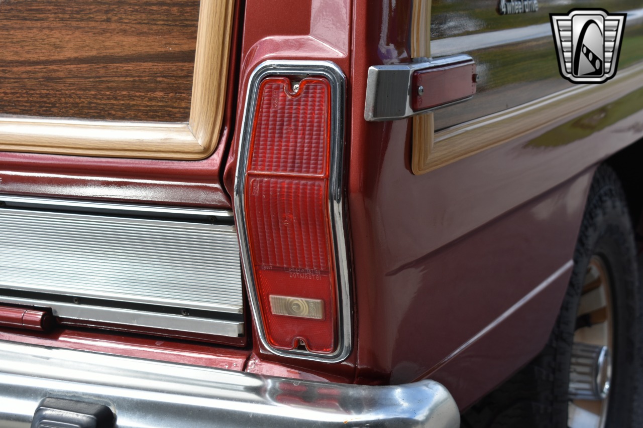 1984-Jeep-Wagoneer-for-sale-36