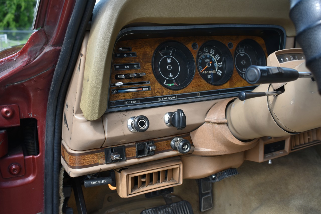 1984-Jeep-Wagoneer-for-sale-41