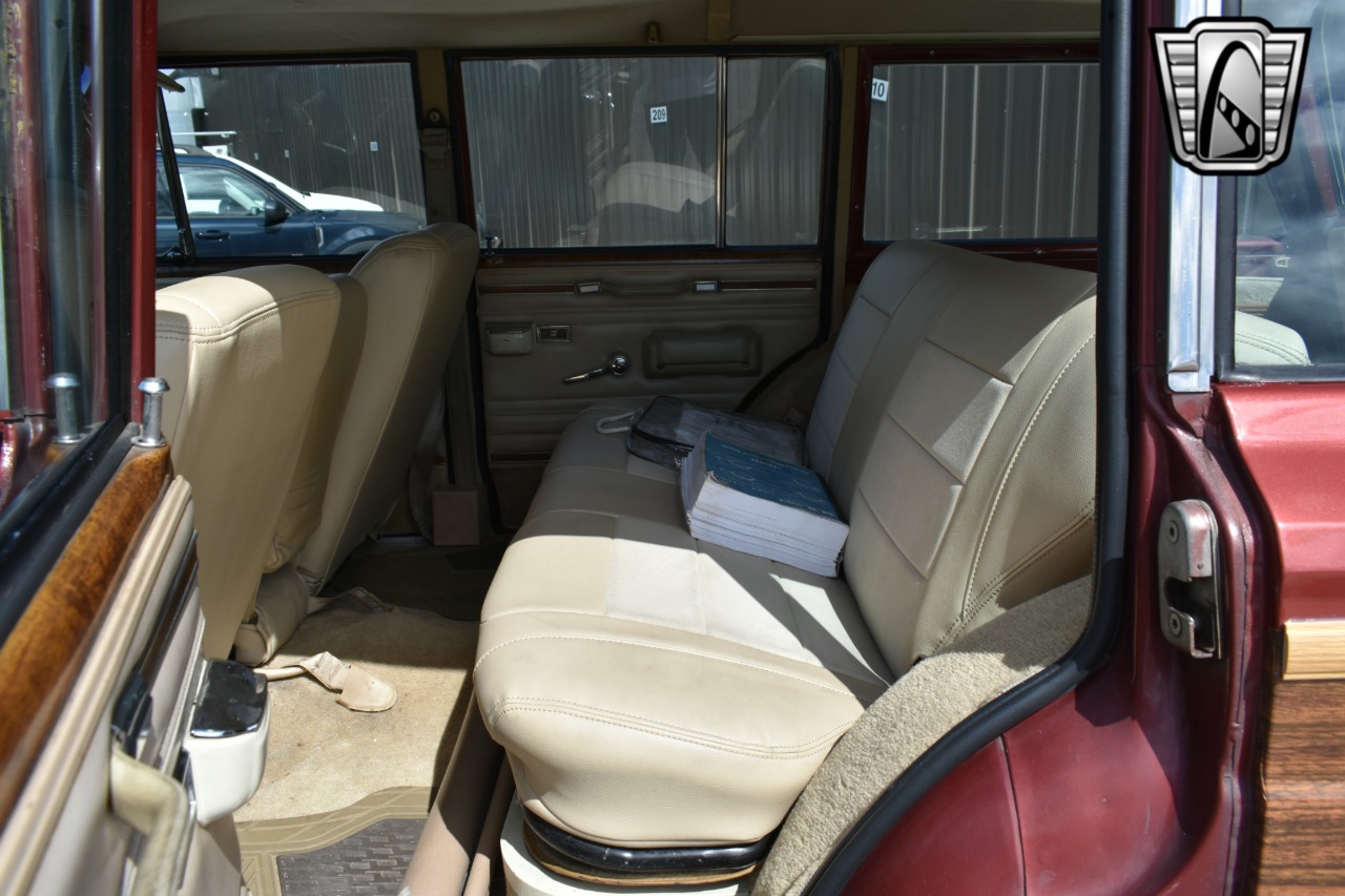 1984-Jeep-Wagoneer-for-sale-53