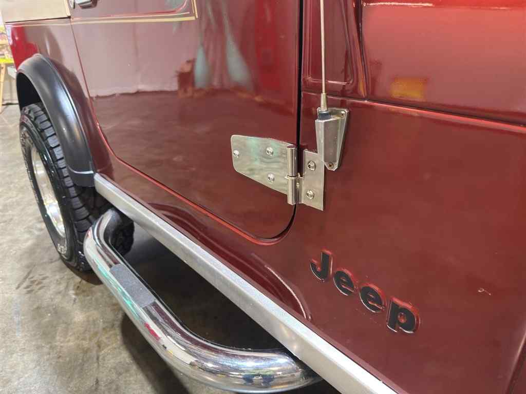 1984-jeep-cj7-renegade-for-sale-32