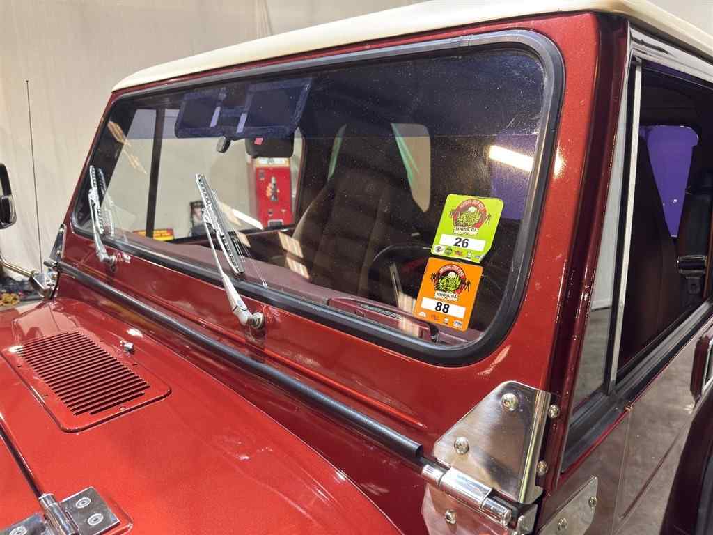 1984-jeep-cj7-renegade-for-sale-52