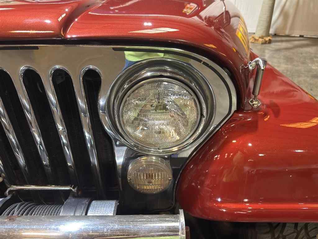 1984-jeep-cj7-renegade-for-sale-57