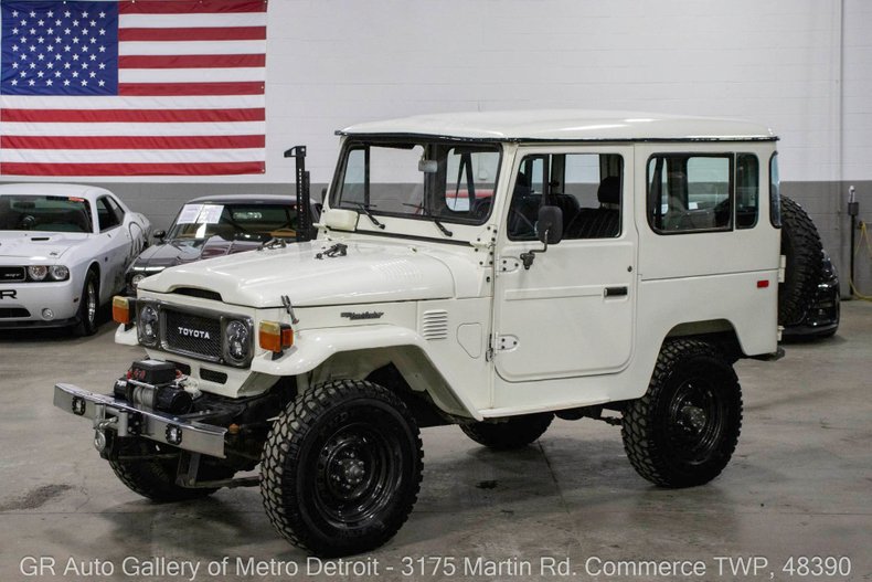 1984-toyota-land-cruiser-fj40-for-sale-detroit-mi-01