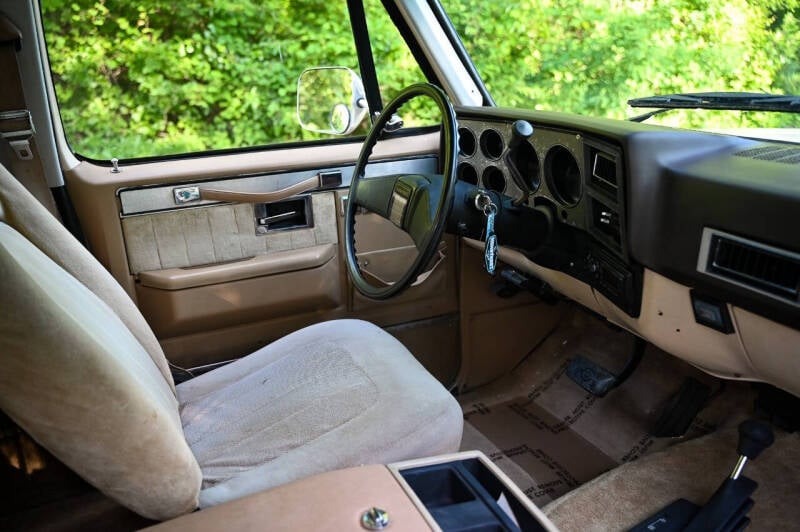 1986-chevrolet-k5-blazer-silverado-for-sale-116