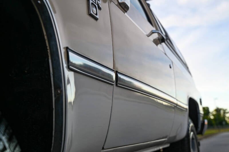 1986-chevrolet-k5-blazer-silverado-for-sale-21
