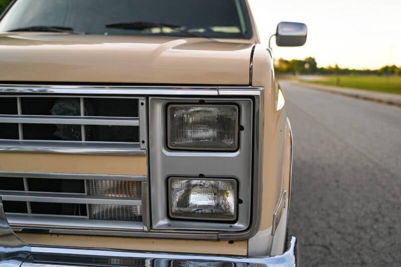 1986-chevrolet-k5-blazer-silverado-for-sale-39