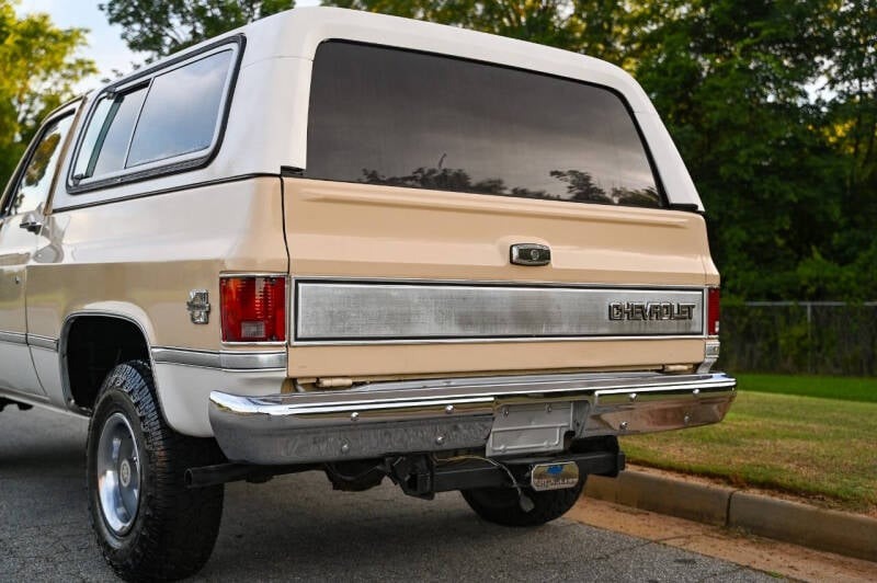 1986-chevrolet-k5-blazer-silverado-for-sale-45