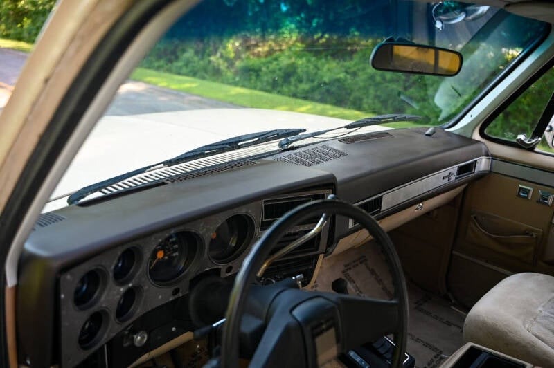 1986-chevrolet-k5-blazer-silverado-for-sale-83