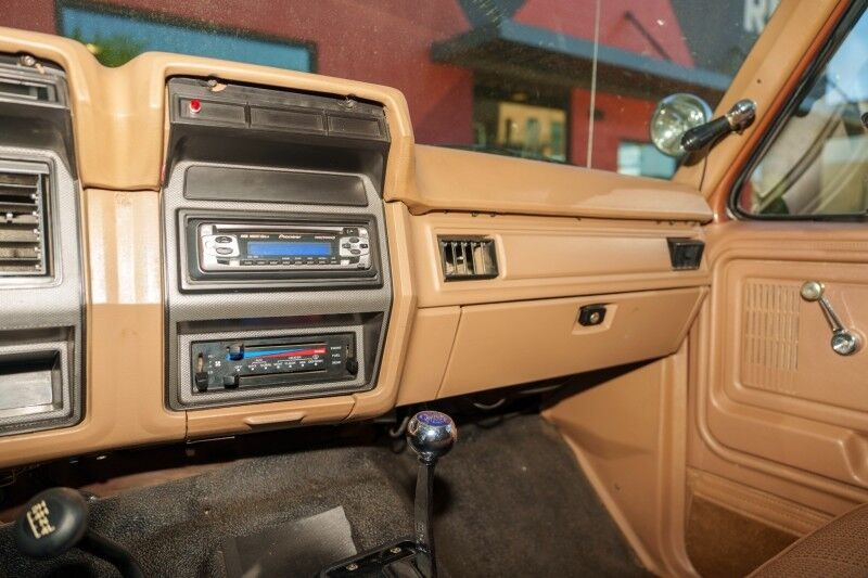 1986-ford-f-series-pickup-camper-birmingham-al-36
