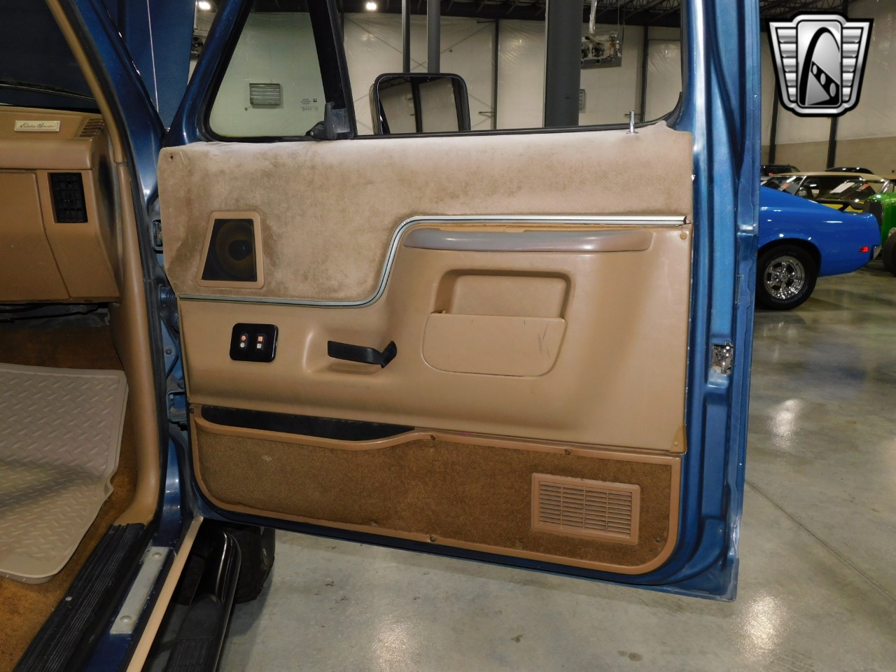 1987-ford-bronco-eddie-bauer-for-sale-52