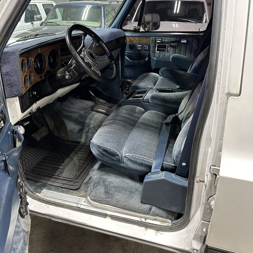1989-chevrolet-suburban-2500-for-sale-18