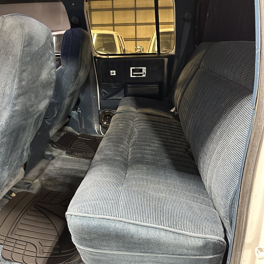 1989-chevrolet-suburban-2500-for-sale-24