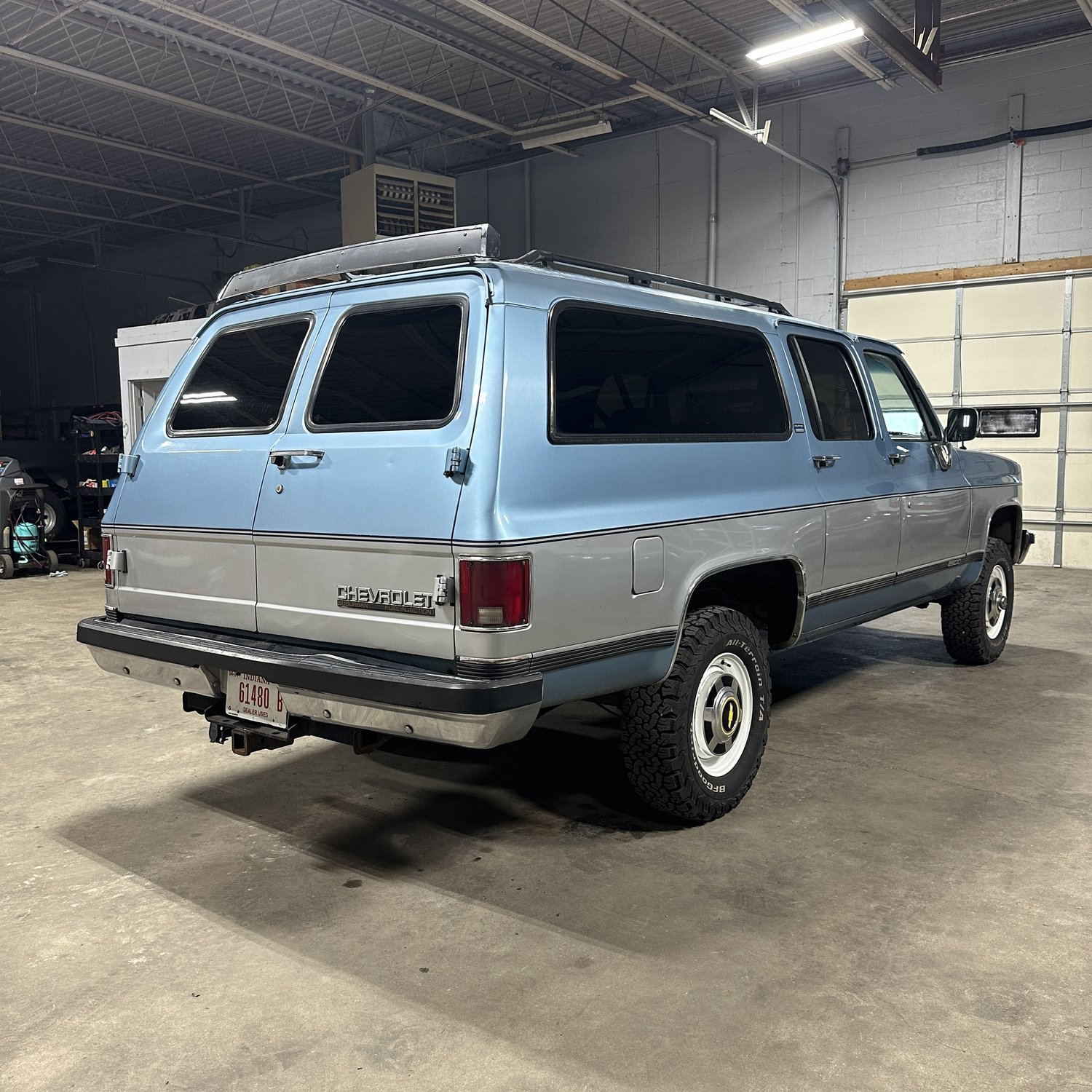 1989-chevrolet-suburban-2500-for-sale-indiana-03