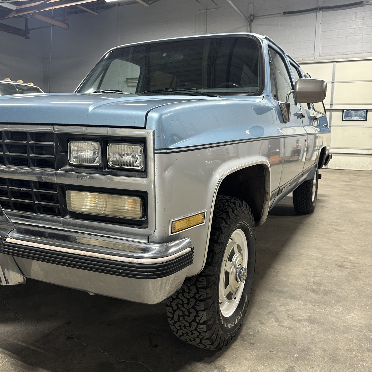 1989-chevrolet-suburban-2500-for-sale-indiana-05