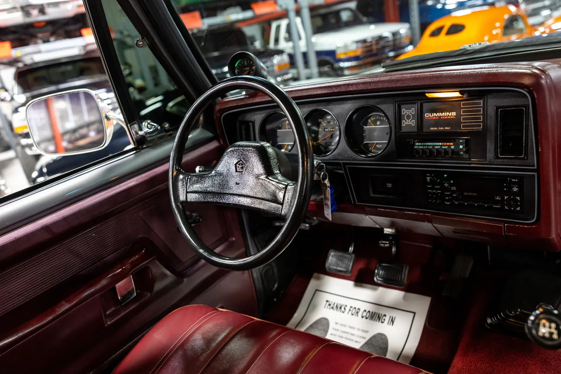 1989-dodge-3-4-ton-trucks-w250-sweptline-4wd (36)