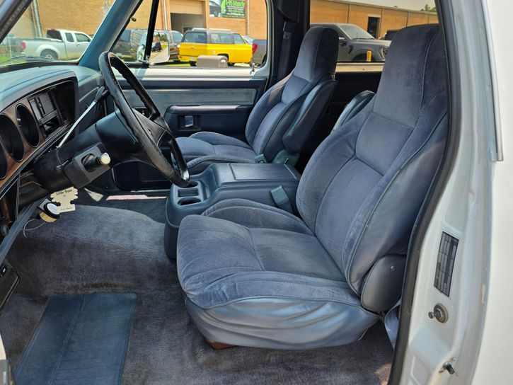 1989-dodge-ramcharger-royal-se-for-sale-14