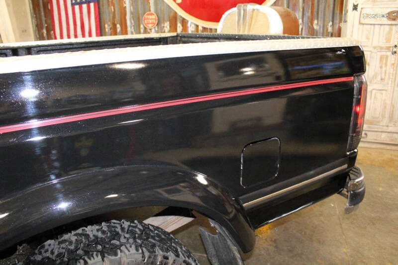 1989-ford-f-250-xlt-lariat-2dr-4wd-standard-cab-lb-hd (31)