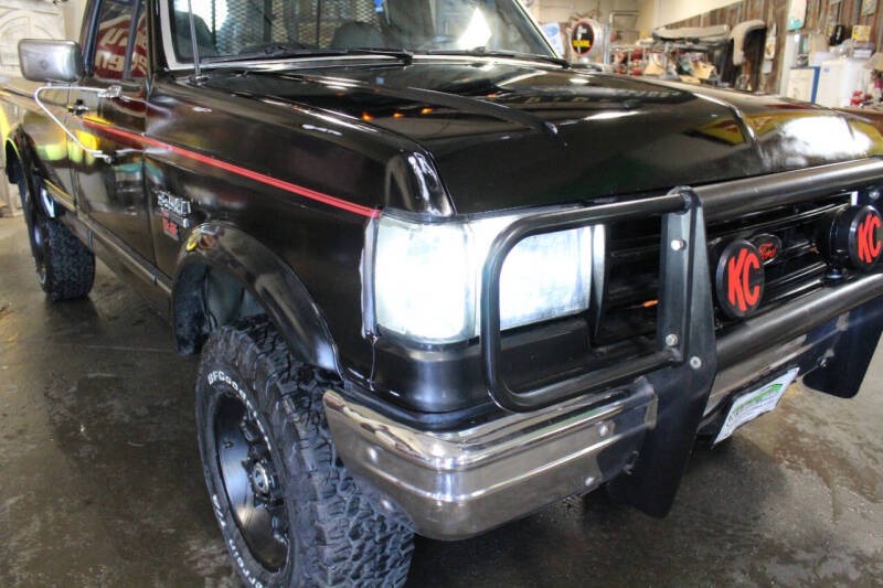 1989-ford-f-250-xlt-lariat-2dr-4wd-standard-cab-lb-hd (34)