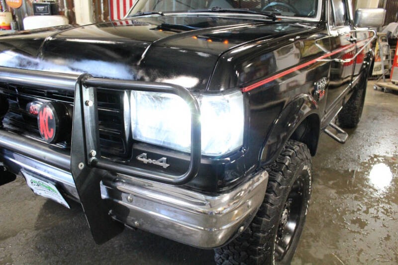 1989-ford-f-250-xlt-lariat-2dr-4wd-standard-cab-lb-hd (36)