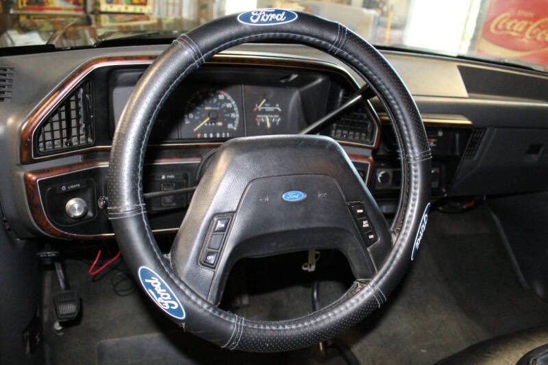 1989-ford-f-250-xlt-lariat-2dr-4wd-standard-cab-lb-hd (44)