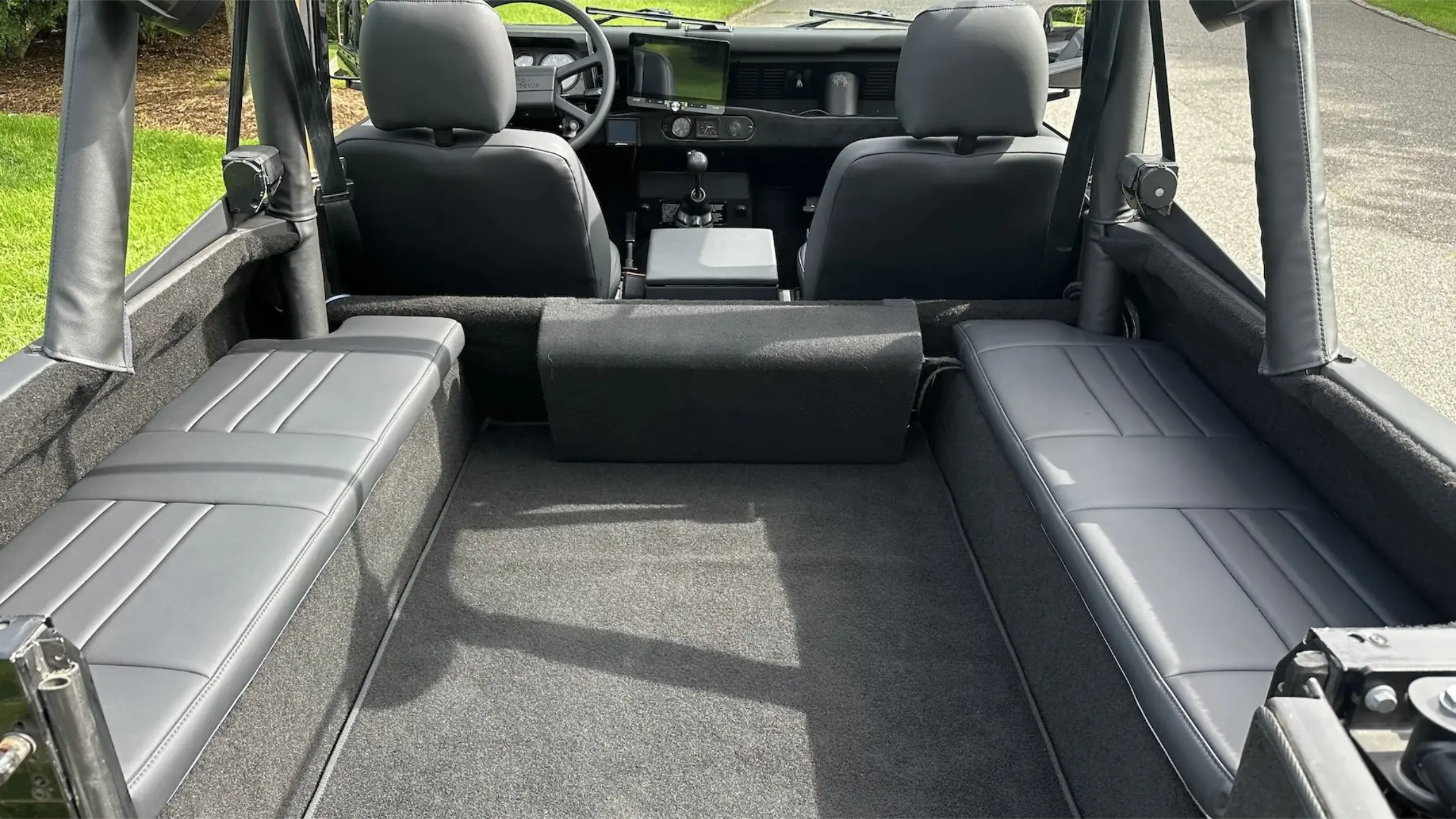 1990-land-rover-defender-90-for-sale-southampton-ny-20
