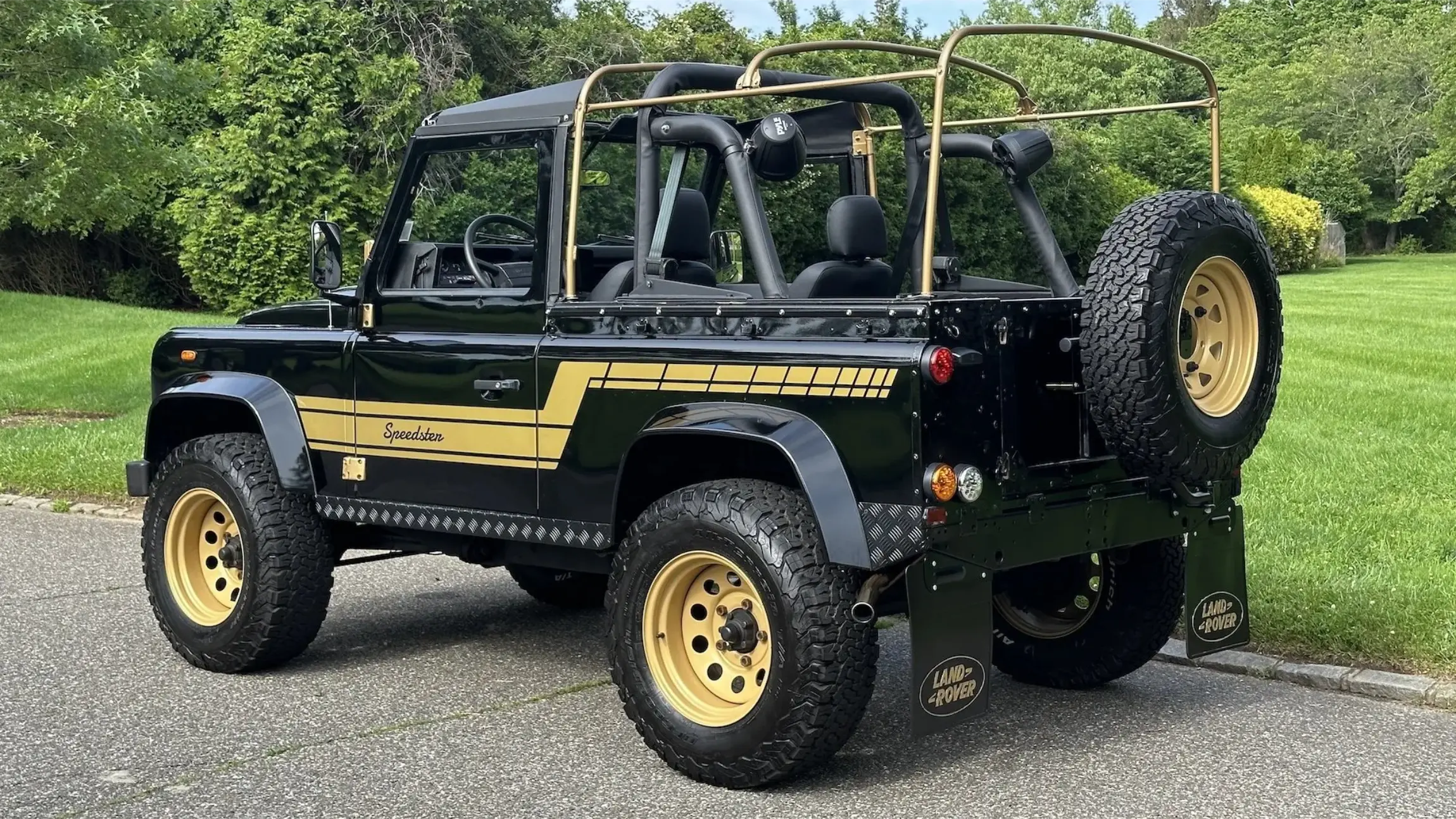 1990-land-rover-defender-90-for-sale-southampton-ny-55