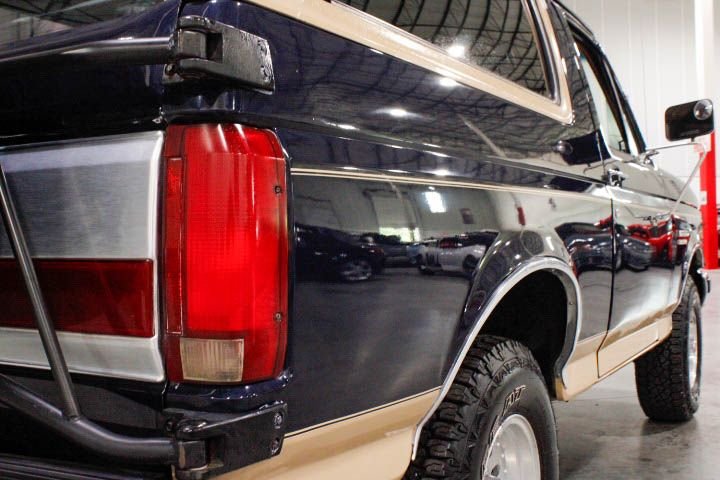 1991-ford-bronco-eddie-bauer-edition (13)