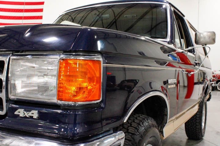 1991-ford-bronco-eddie-bauer-edition (15)