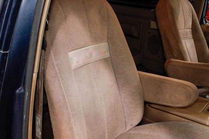 1991-ford-bronco-eddie-bauer-edition (18)
