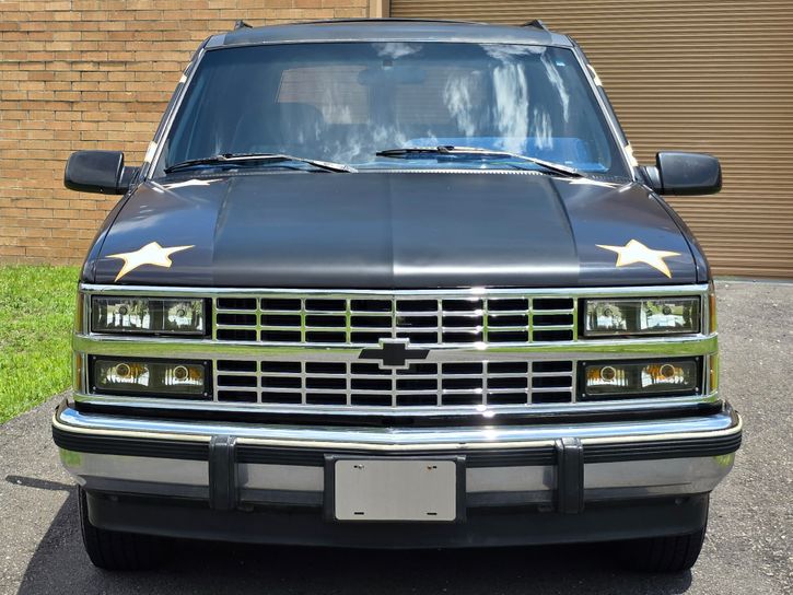 1993-chevrolet-suburban-c1500-hope-mills-nc-for-sale-03